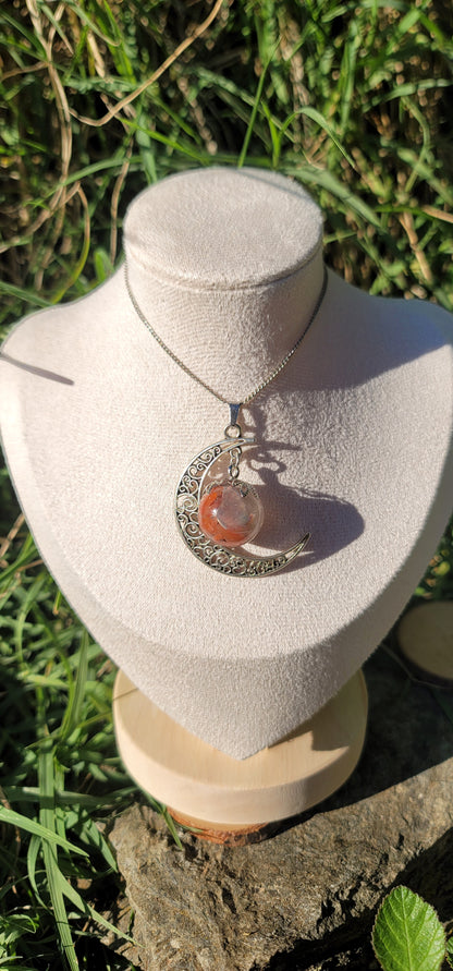 Pendentif "Féminité" en Pierre de lune et Cornaline Pendentif lune