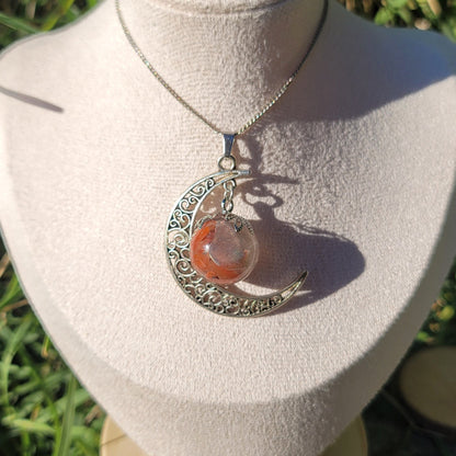 Pendentif "Féminité" en Pierre de lune et Cornaline Pendentif lune