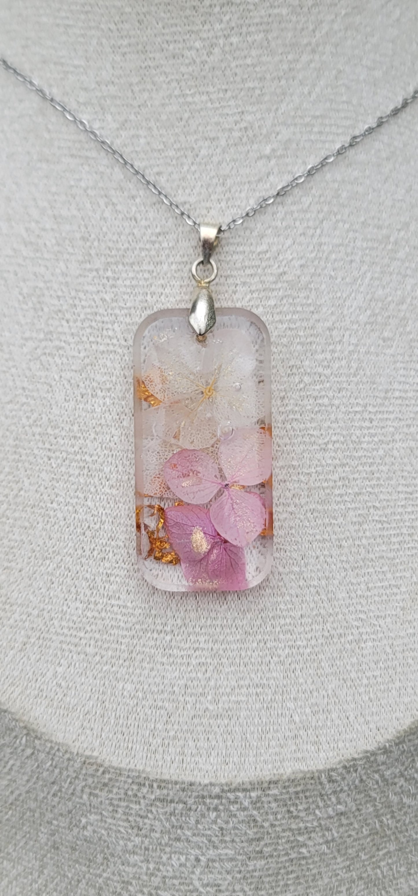 Collier fleurs hortensia floral bohème
