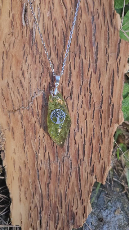 Pendentif en Péridot arbre de vie